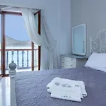 Skiadeni Chalki Town